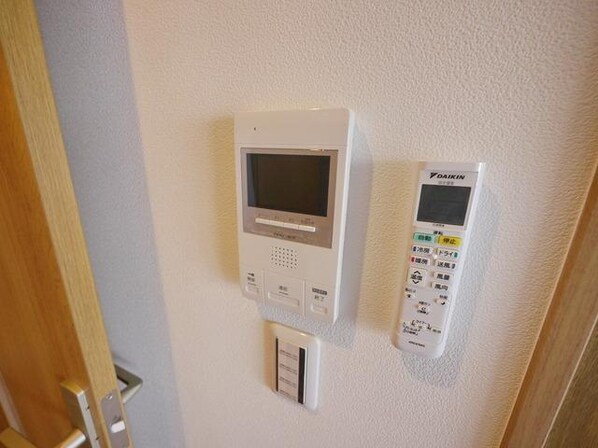 セリーン志村の物件内観写真